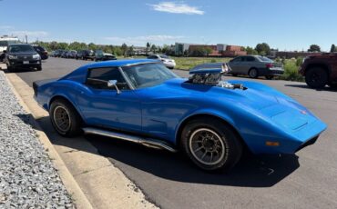 Chevrolet-Corvette-1974-22