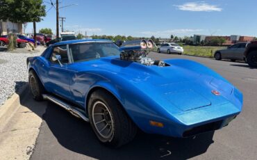 Chevrolet-Corvette-1974-24