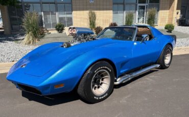 Chevrolet-Corvette-1974-30