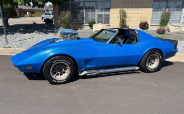 Chevrolet-Corvette-1974-31