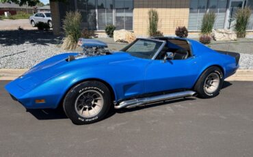 Chevrolet-Corvette-1974-36