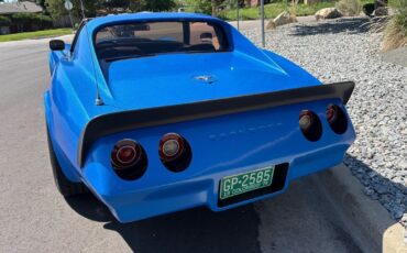 Chevrolet-Corvette-1974-39