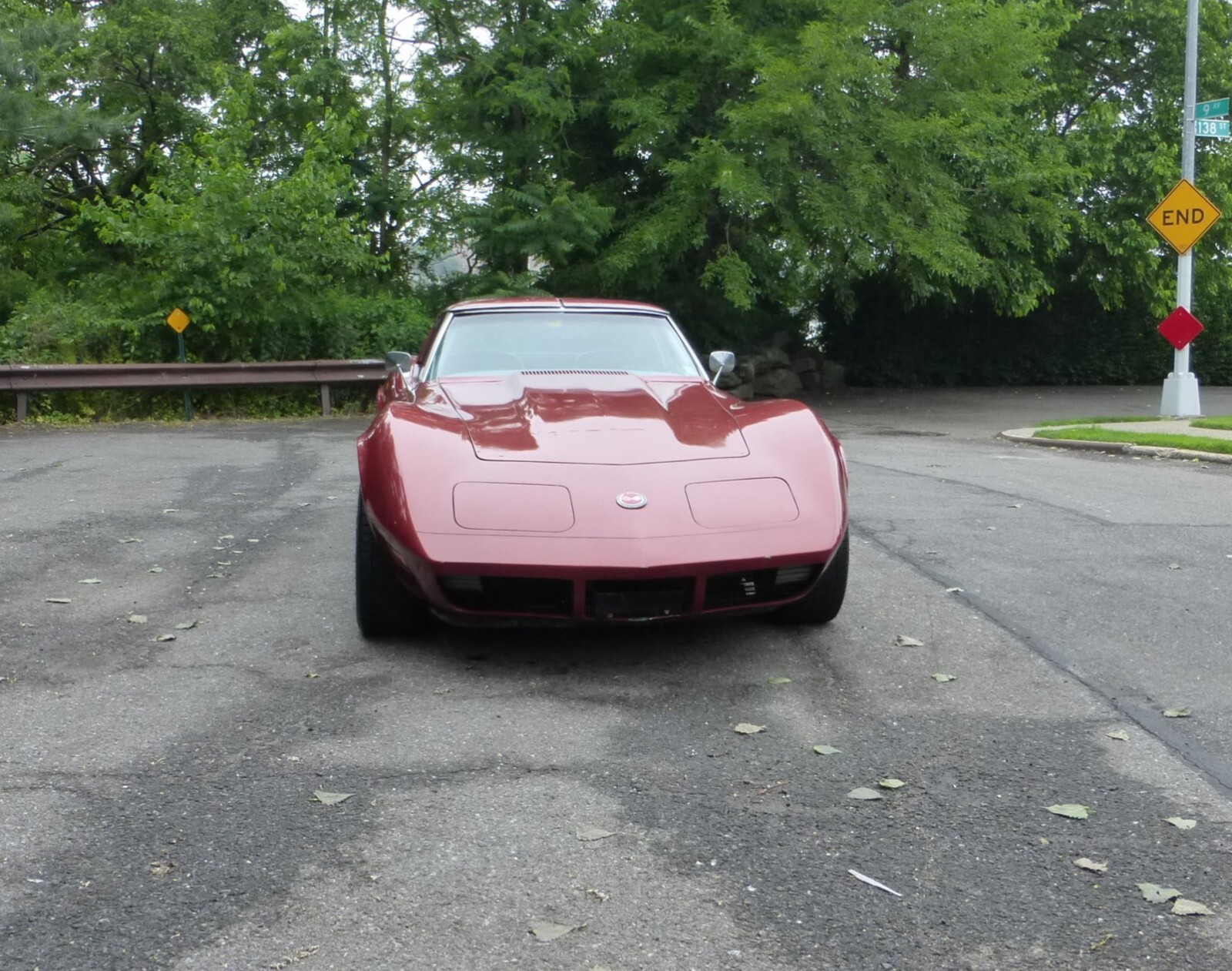Chevrolet-Corvette-1974-Coupe-29