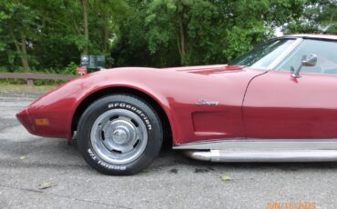 Chevrolet-Corvette-1974-Coupe-8