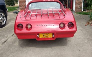 Chevrolet-Corvette-1974-red-11