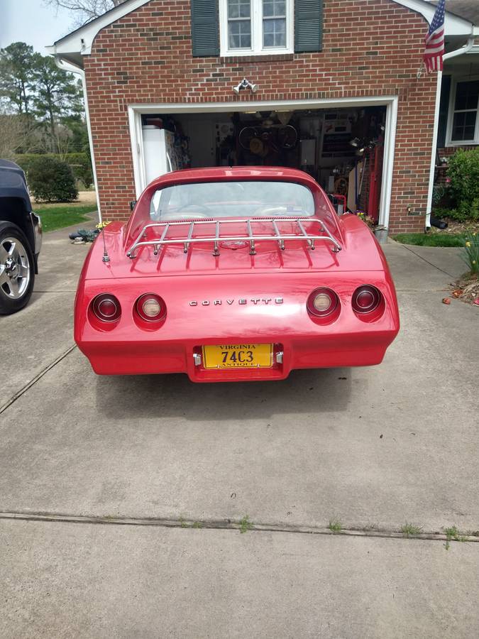 Chevrolet-Corvette-1974-red-11