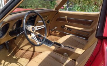 Chevrolet-Corvette-1974-red-13