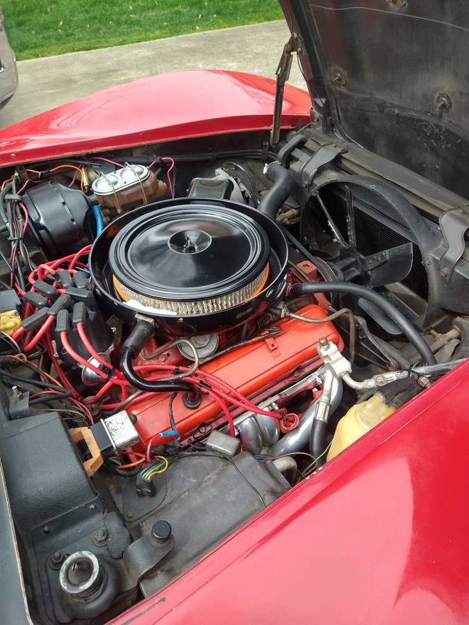 Chevrolet-Corvette-1974-red-3