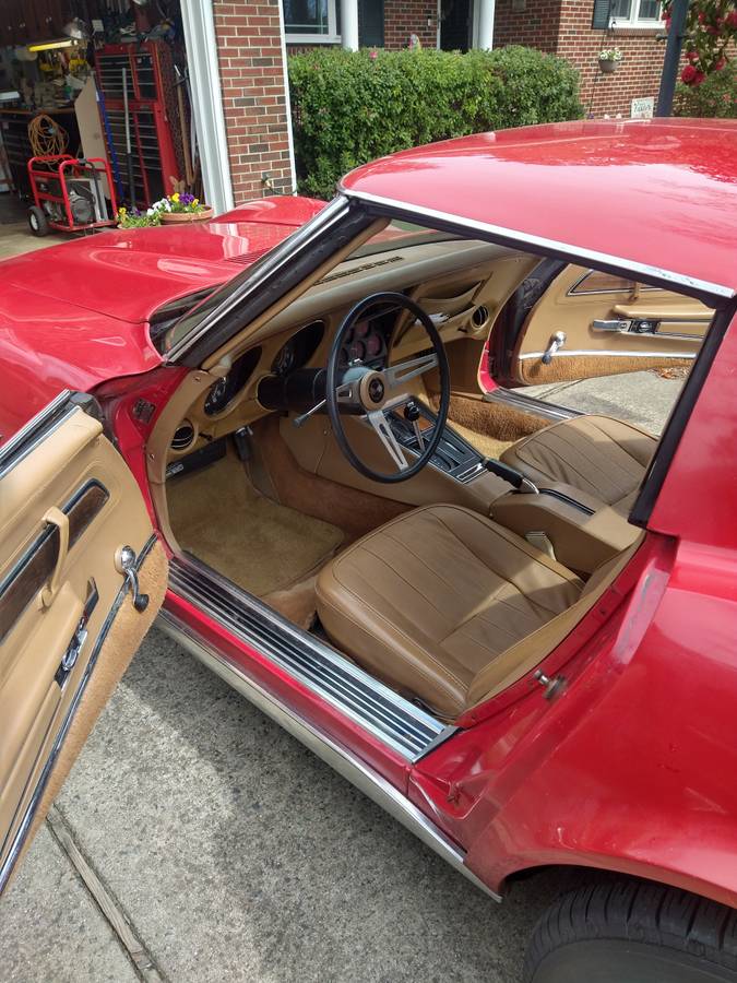 Chevrolet-Corvette-1974-red-4
