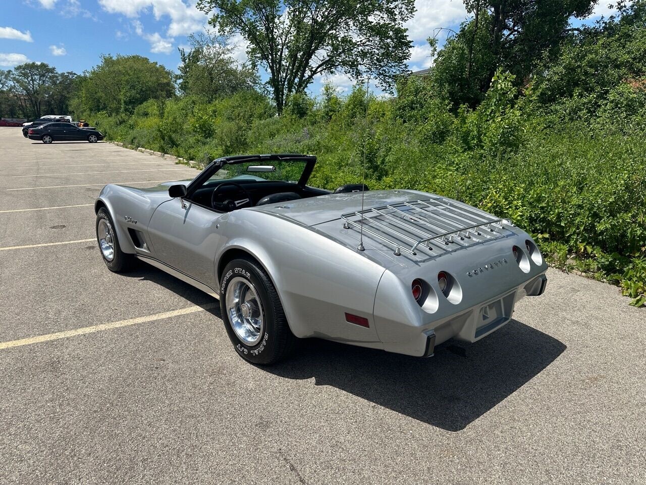 Chevrolet-Corvette-1975-Convertible-11