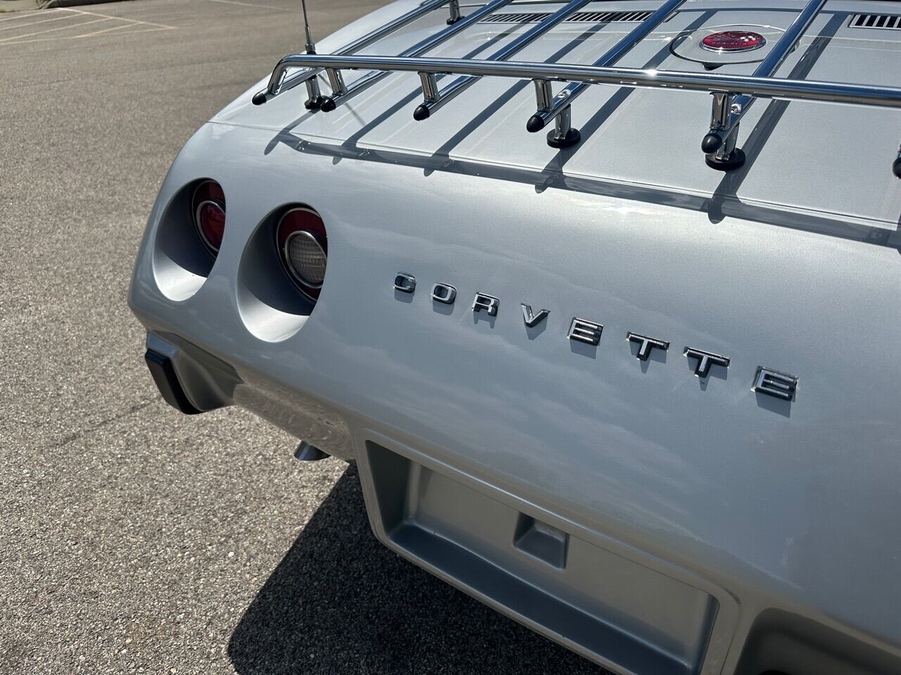 Chevrolet-Corvette-1975-Convertible-13