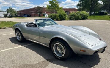 Chevrolet-Corvette-1975-Convertible-16