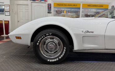 Chevrolet-Corvette-1975-Convertible-25