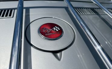 Chevrolet-Corvette-1975-Convertible-28
