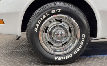 Chevrolet-Corvette-1975-Convertible-29