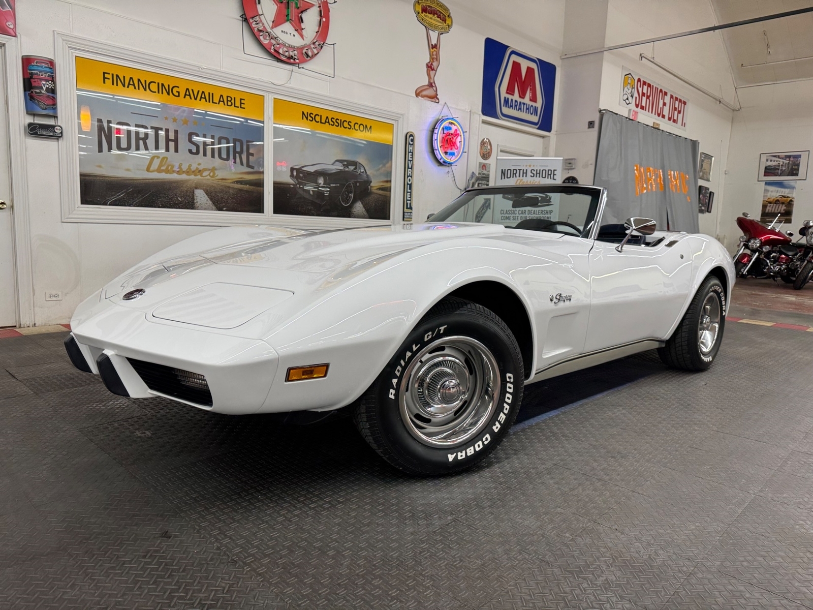 Chevrolet-Corvette-1975-Convertible-6