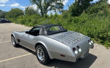 Chevrolet-Corvette-1975-Convertible-7