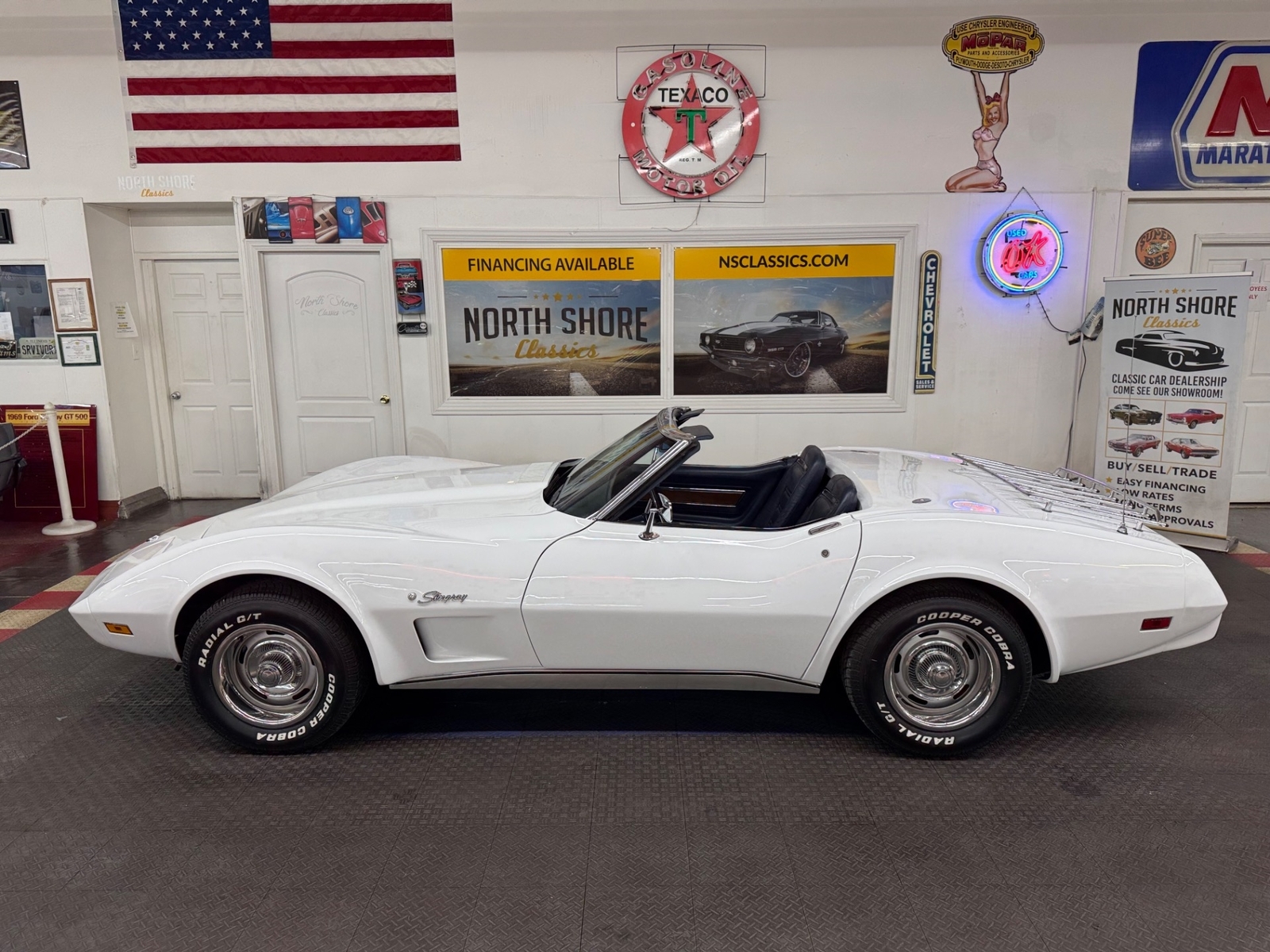 Chevrolet-Corvette-1975-Convertible-8