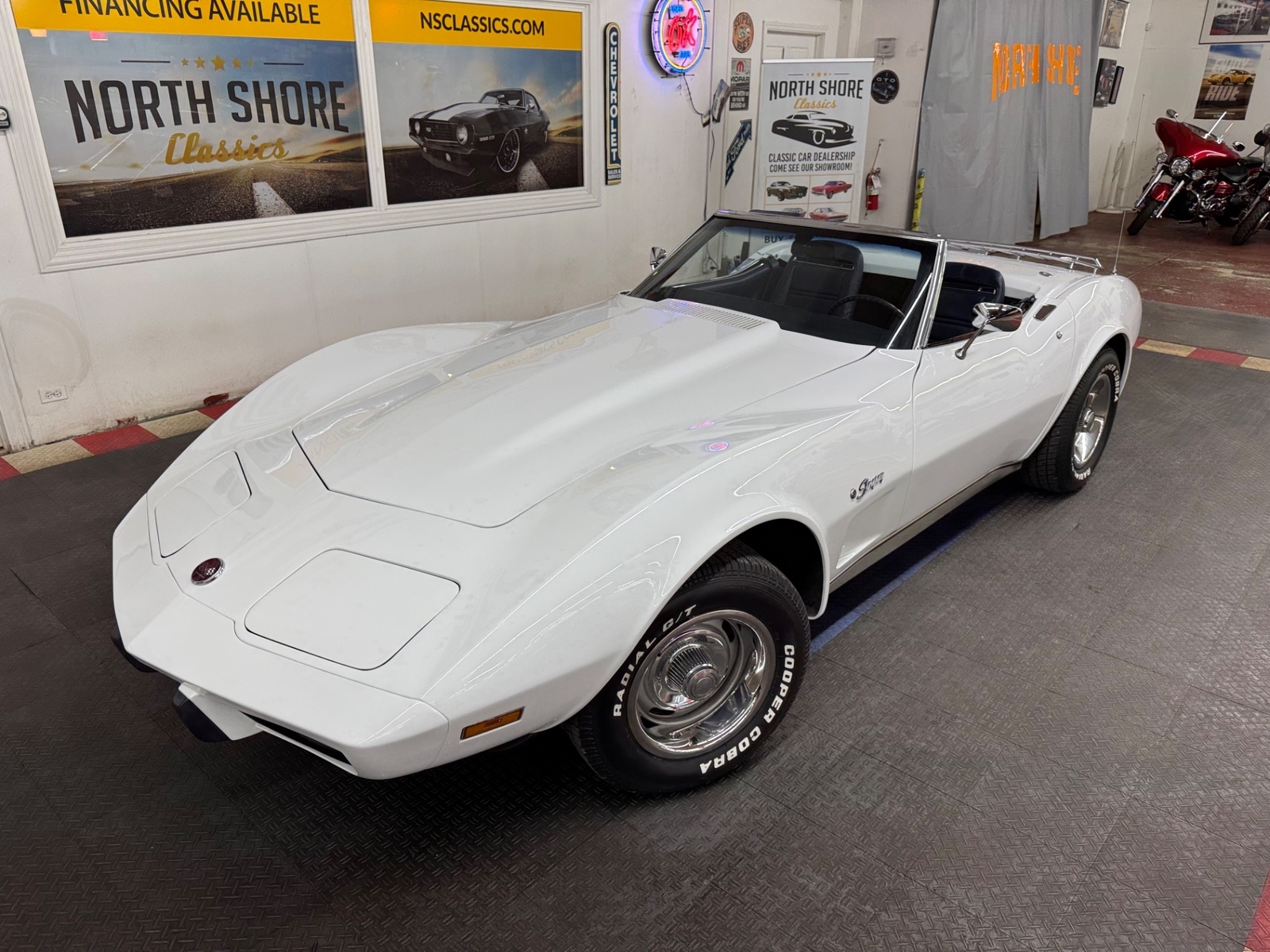 Chevrolet Corvette 1975 Convertible