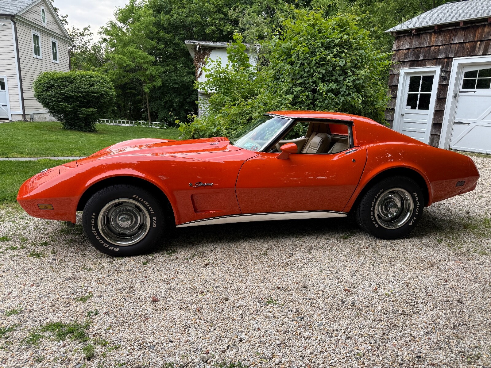 Chevrolet-Corvette-1976-Coupe-1