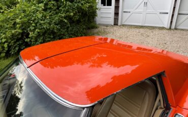 Chevrolet-Corvette-1976-Coupe-10