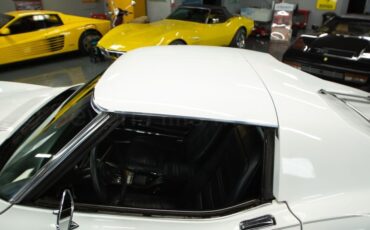 Chevrolet-Corvette-1976-Coupe-11