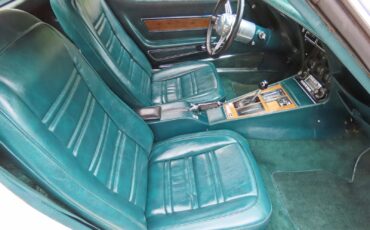 Chevrolet-Corvette-1976-Coupe-30