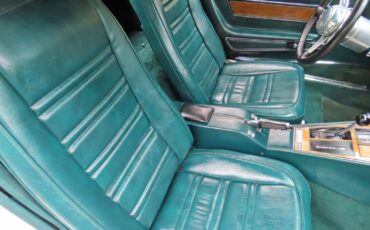 Chevrolet-Corvette-1976-Coupe-31