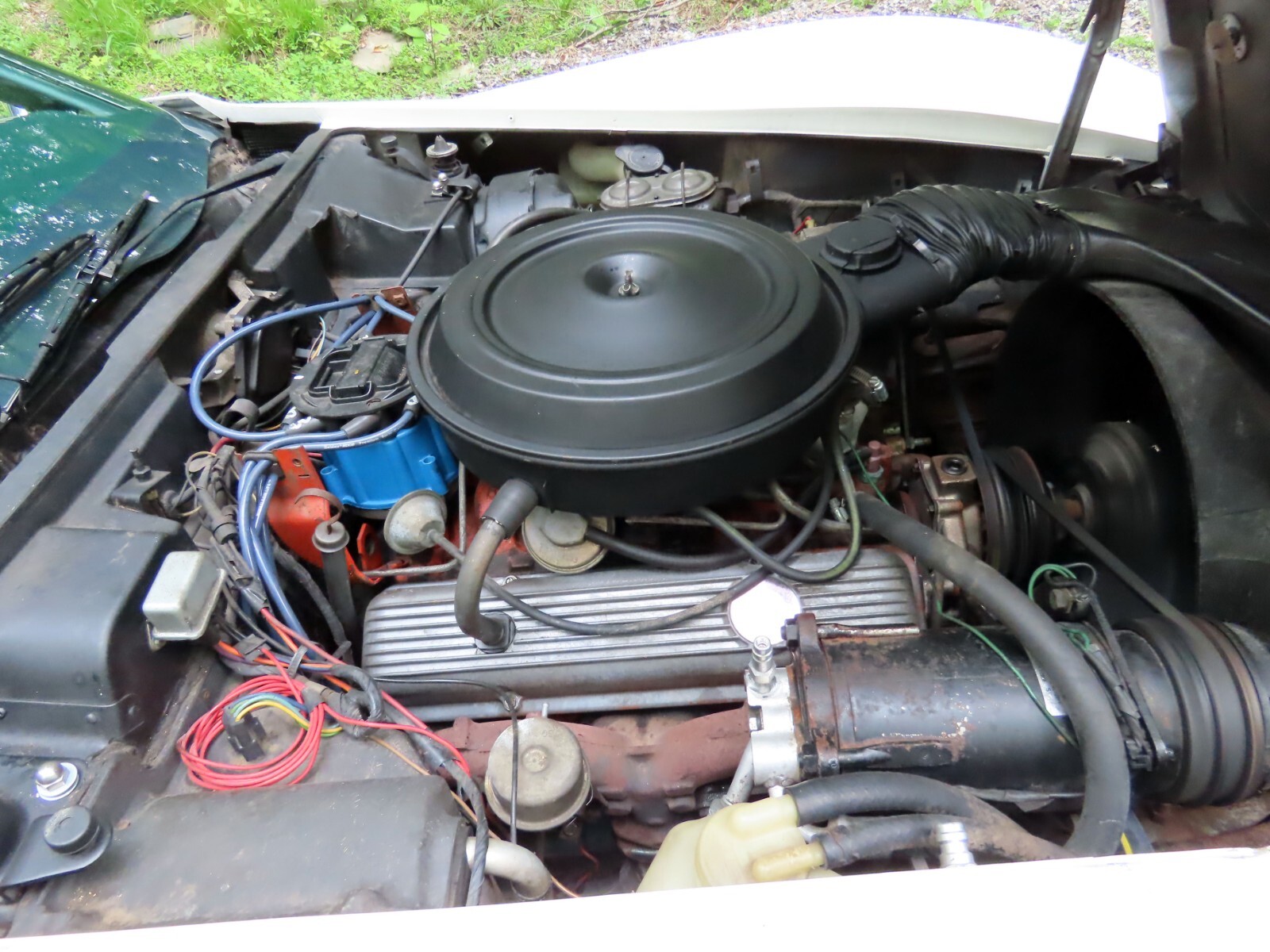 Chevrolet-Corvette-1976-Coupe-35