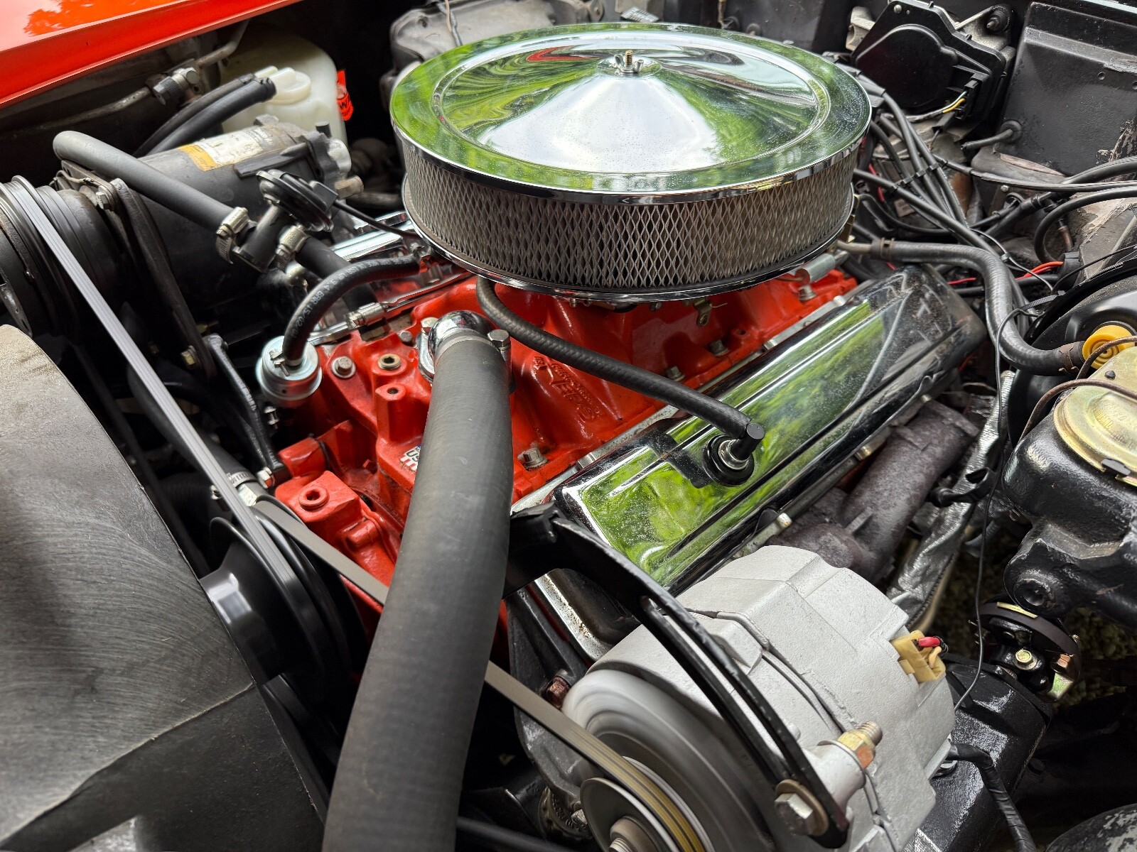 Chevrolet-Corvette-1976-Coupe-39