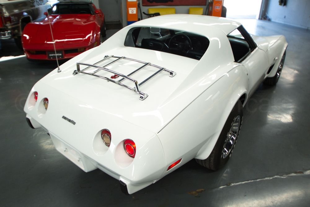 Chevrolet-Corvette-1976-Coupe-5