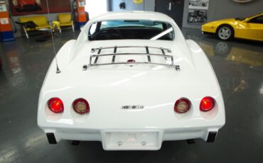 Chevrolet-Corvette-1976-Coupe-6
