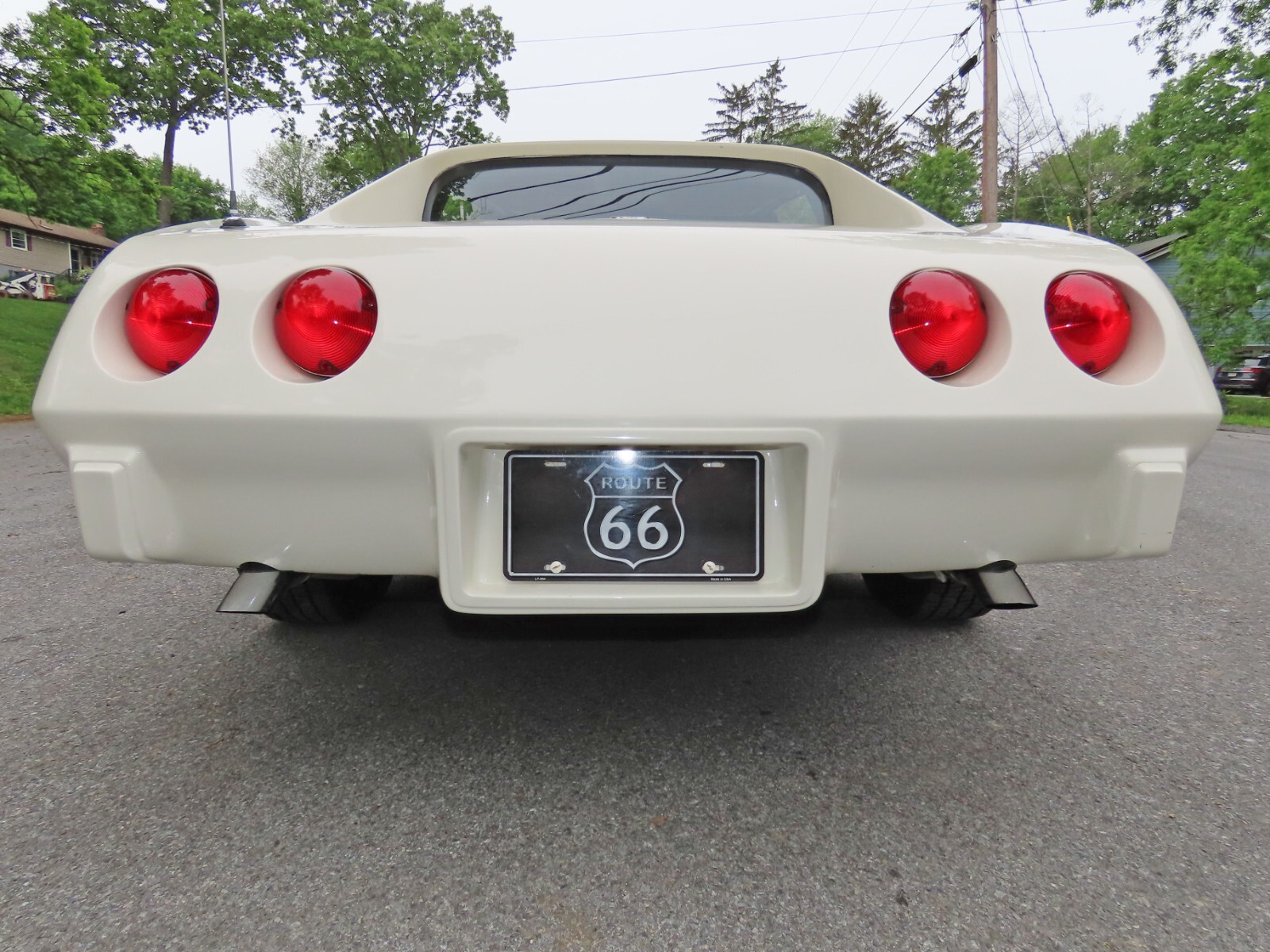 Chevrolet-Corvette-1976-Coupe-6