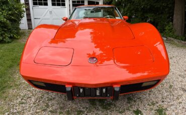 Chevrolet-Corvette-1976-Coupe-7