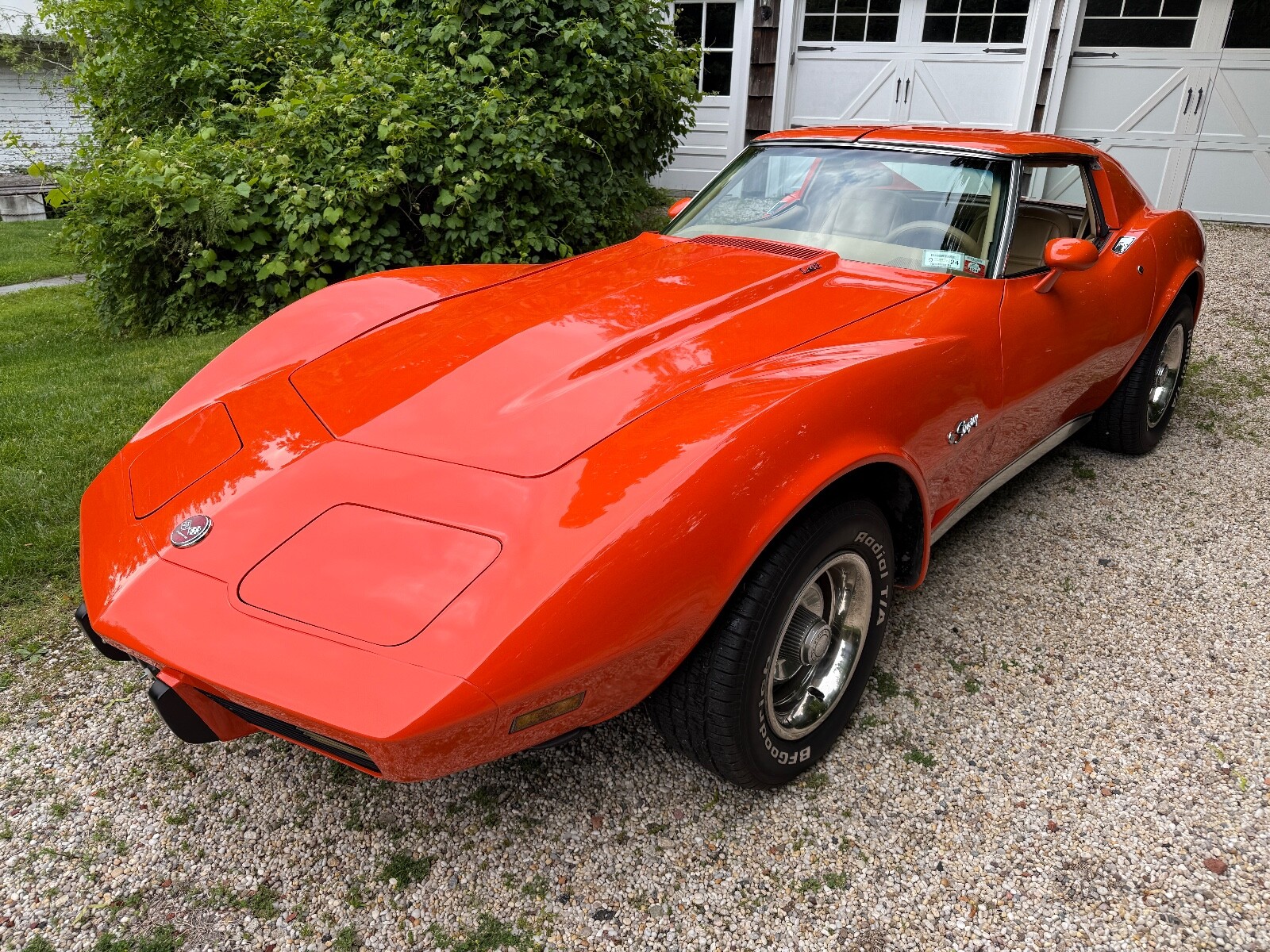 Chevrolet-Corvette-1976-Coupe-8