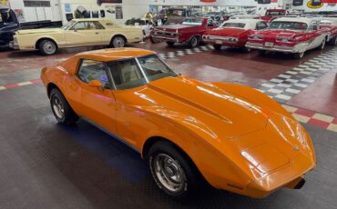 Chevrolet-Corvette-1977-2-Door-25