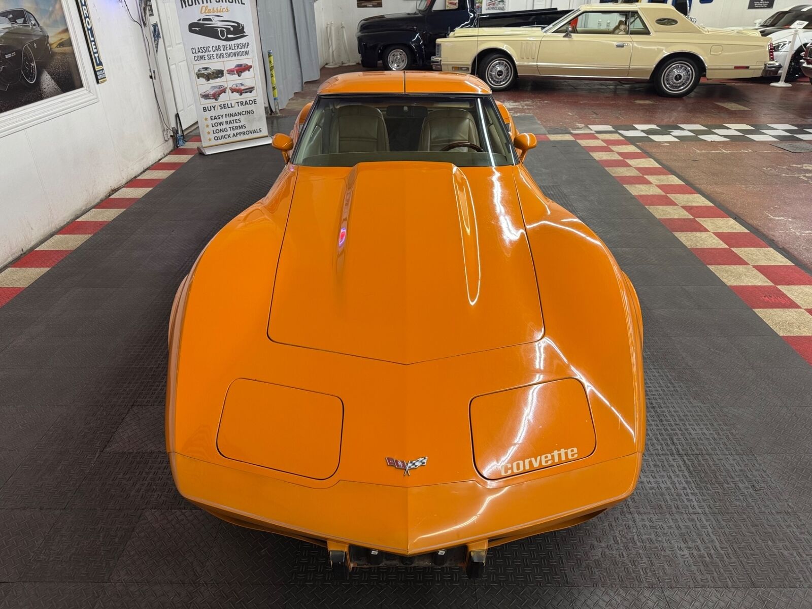 Chevrolet-Corvette-1977-2-Door-4
