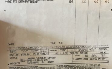Chevrolet-Corvette-1977-34