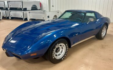 Chevrolet-Corvette-1977-Coupe-15
