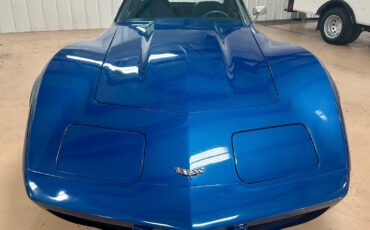 Chevrolet-Corvette-1977-Coupe-16