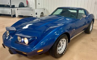 Chevrolet-Corvette-1977-Coupe-22
