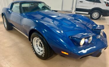 Chevrolet-Corvette-1977-Coupe-24