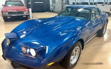 Chevrolet-Corvette-1977-Coupe-7