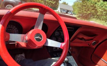 Chevrolet-Corvette-1977-black-4