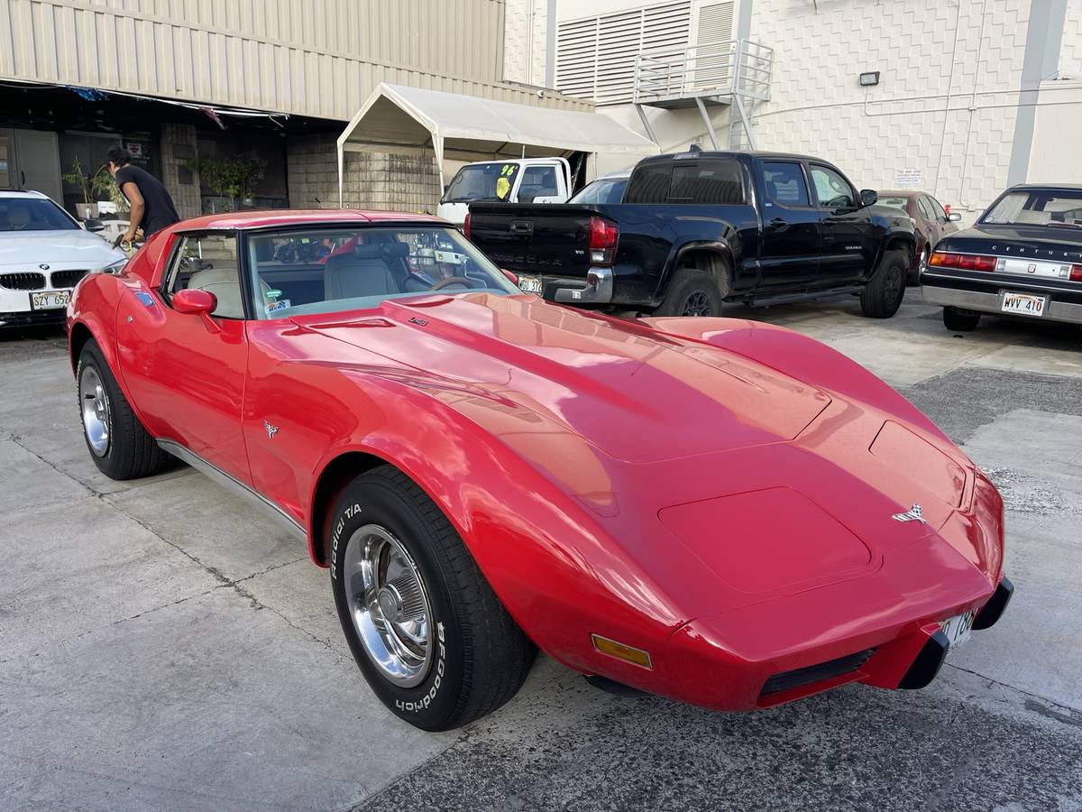 Chevrolet-Corvette-1977-red-1