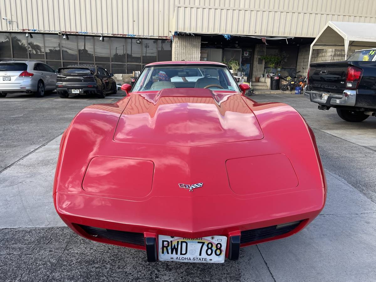 Chevrolet-Corvette-1977-red-2