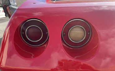 Chevrolet-Corvette-1977-red-22