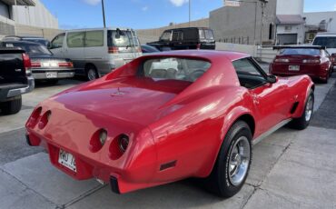 Chevrolet-Corvette-1977-red-3