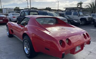 Chevrolet-Corvette-1977-red-4