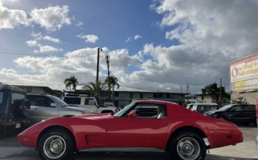 Chevrolet-Corvette-1977-red-7